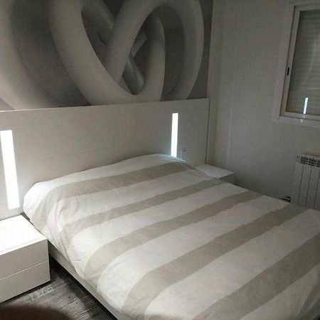 Nuevo Apartamento En El Centro Parking Incluido Saragozza Esterno foto