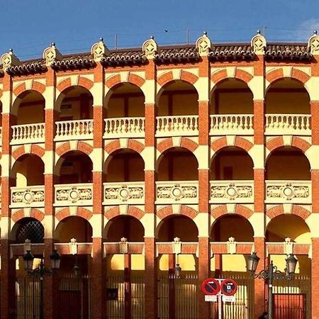 Nuevo Apartamento En El Centro Parking Incluido Saragozza Esterno foto